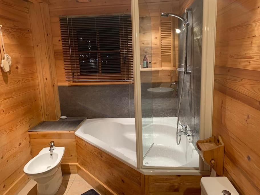 Superbe Chalet Ле-Контамін-Монжуа Екстер'єр фото